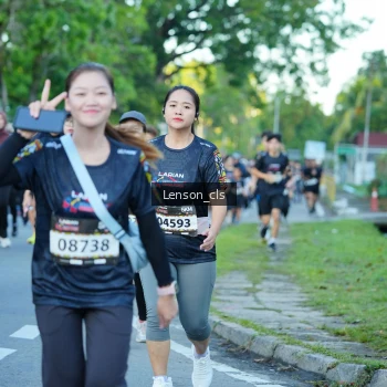 Runner Photo 1608533