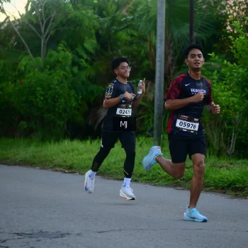 Runner Photo 1608537