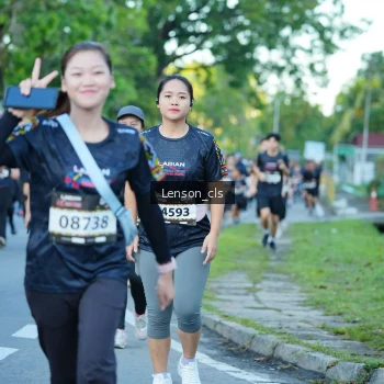 Runner Photo 1608549