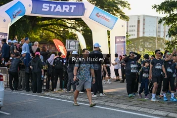 Runner Photo 1608608
