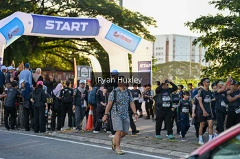 Runner Photo 1608613