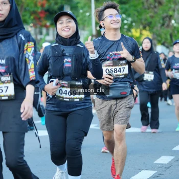 Runner Photo 1608618