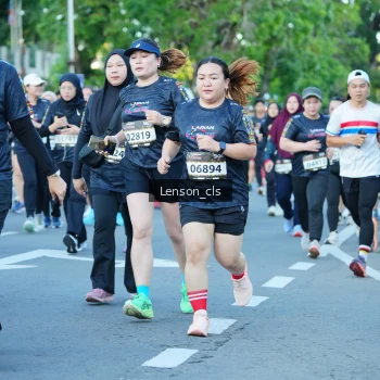 Runner Photo 1608652