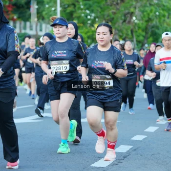 Runner Photo 1608665