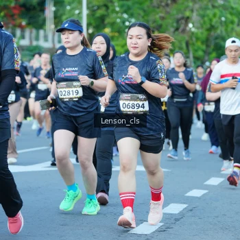 Runner Photo 1608685