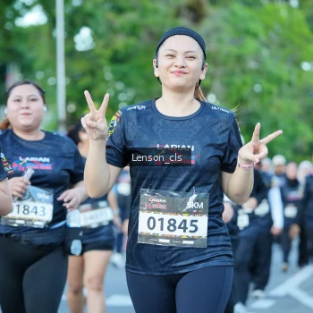 Runner Photo 1608793