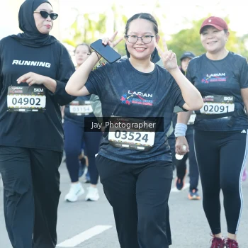 Runner Photo 1608816