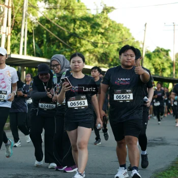 Runner Photo 1608899