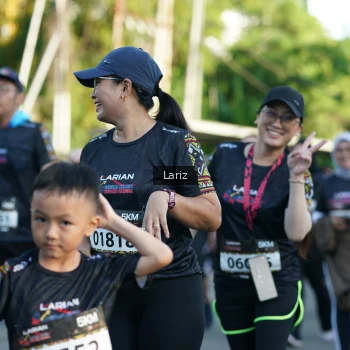 Runner Photo 1608915