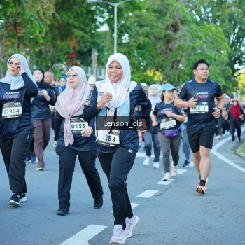 Runner Photo 1608938