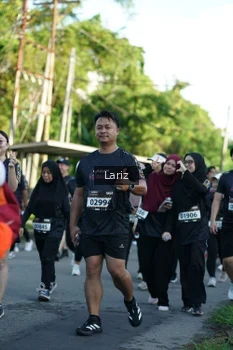 Runner Photo 1608971