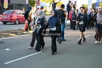 Runner Photo 1609044