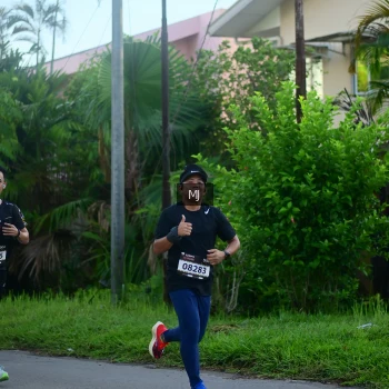 Runner Photo 1609147