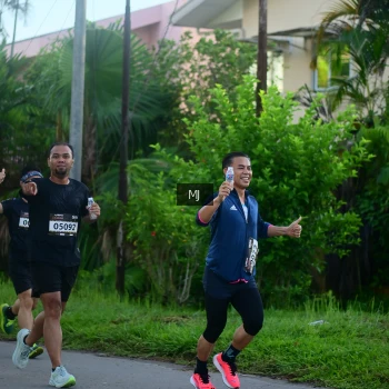 Runner Photo 1609197