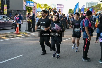 Runner Photo 1609253