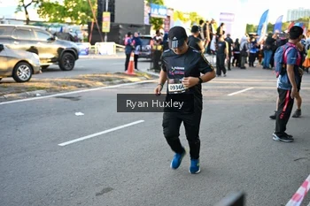 Runner Photo 1609293