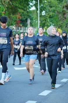 Runner Photo 1609301