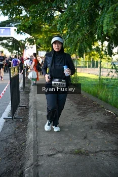 Runner Photo 1609420