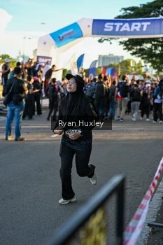 Runner Photo 1609460