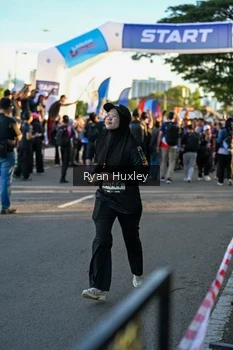 Runner Photo 1609483