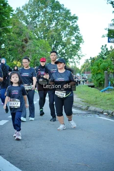 Runner Photo 1609505