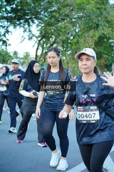 Runner Photo 1609534