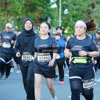 Runner Photo 1609622