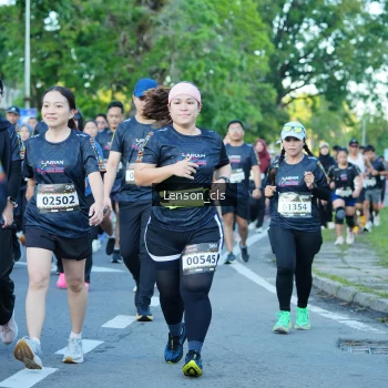 Runner Photo 1609631