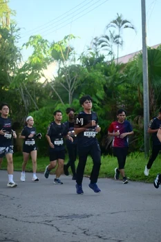 Runner Photo 1609638