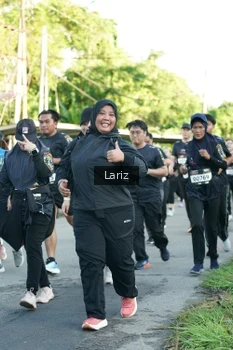 Runner Photo 1609688