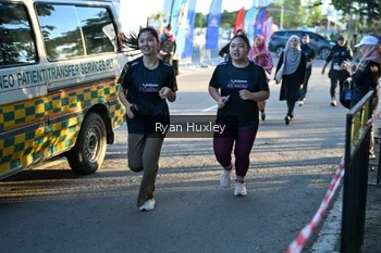 Runner Photo 1609752