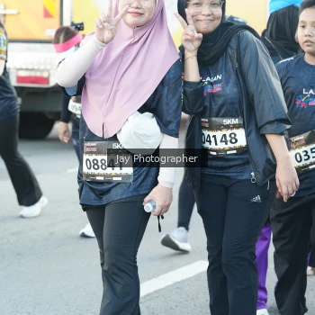 Runner Photo 1609762