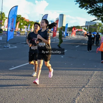 Runner Photo 1609846