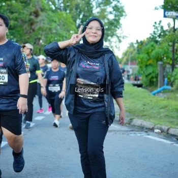 Runner Photo 1609902