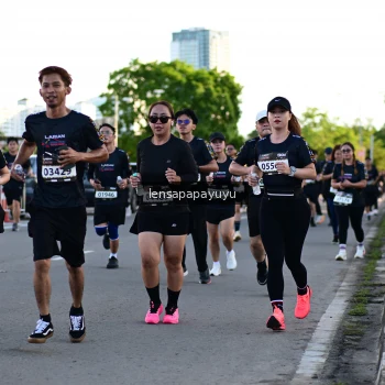 Runner Photo 1609931