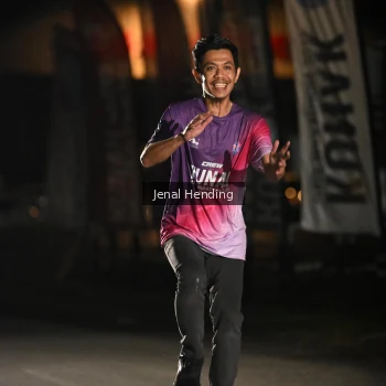 Runner Photo 1609960