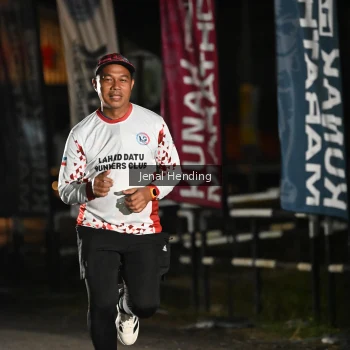 Runner Photo 1609991