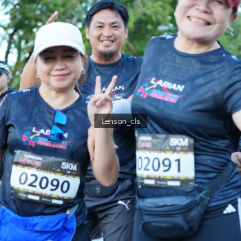 Runner Photo 1610102