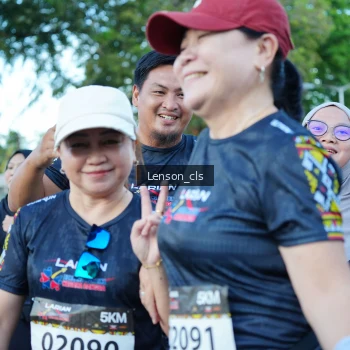 Runner Photo 1610107