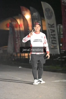 Runner Photo 1610113