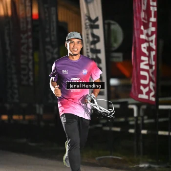 Runner Photo 1610129