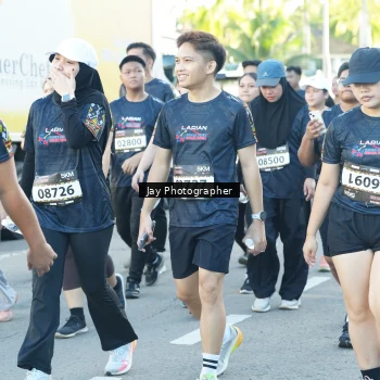 Runner Photo 1610360