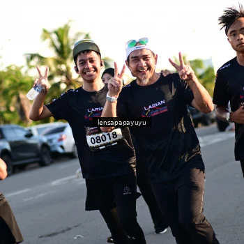 Runner Photo 1610376
