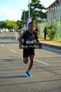 Runner Photo 1610427