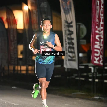 Runner Photo 1610451