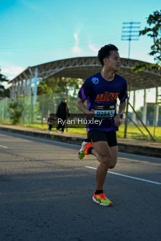 Runner Photo 1610492