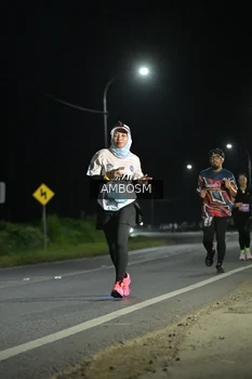 Runner Photo 1610494