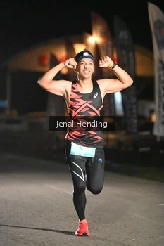 Runner Photo 1610557