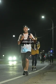 Runner Photo 1610579