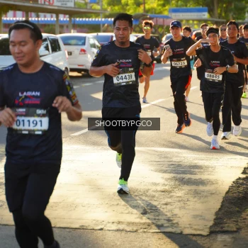 Runner Photo 1610641